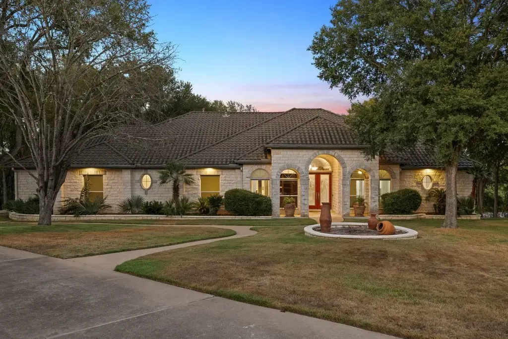 142 Llano Court, Cedar Creek
