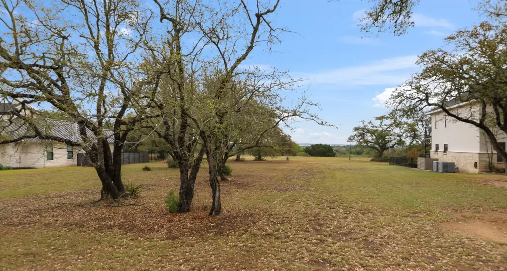 13 Peace Pipe, Wimberley