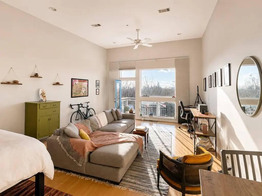 2931 E 12th Street 304, Austin