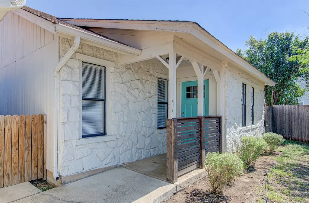 1605 Dale Cove B, Round Rock