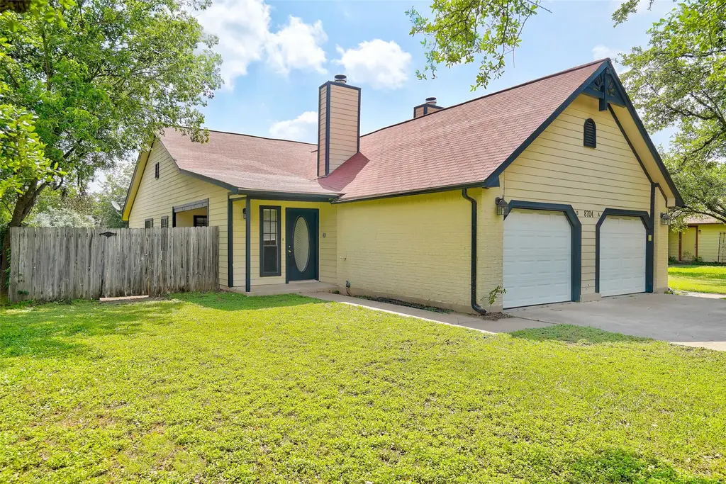 8704 Clearbrook Trail A, Austin