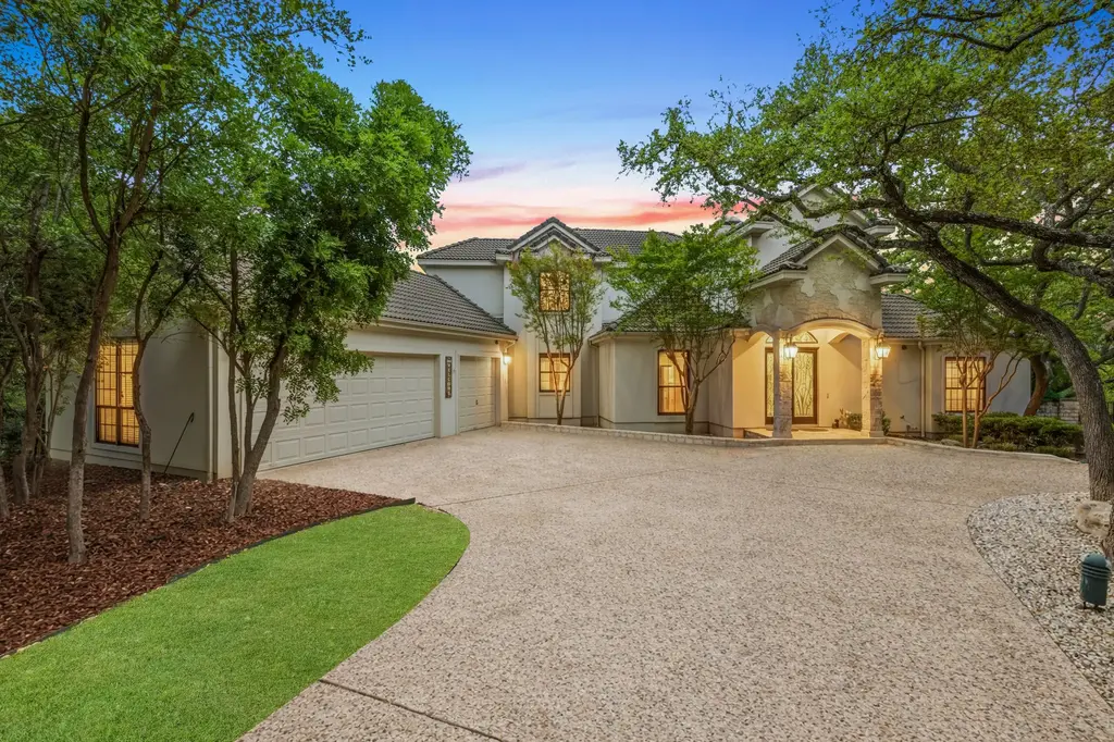 2701 Sailboat Pass, Spicewood