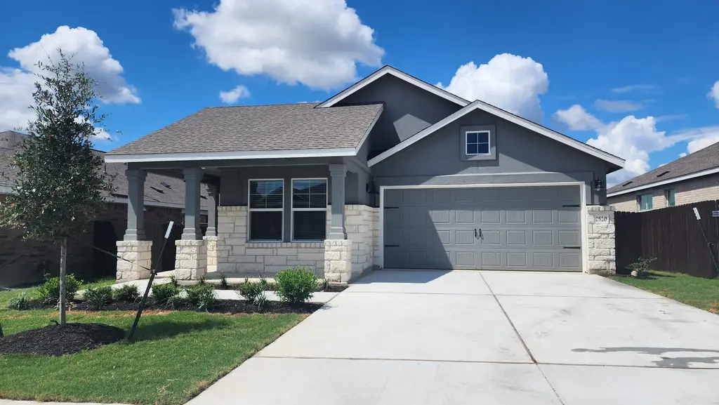 2520 Four Waters Loop, Georgetown