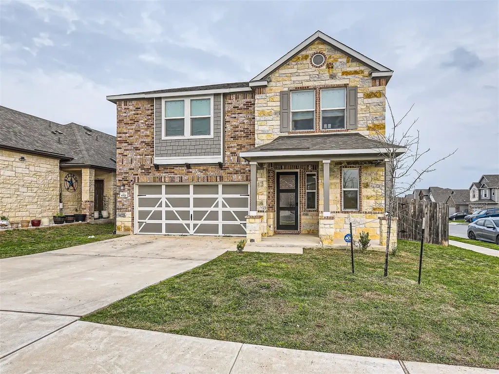 6521 Carriage Pines Drive, Del Valle