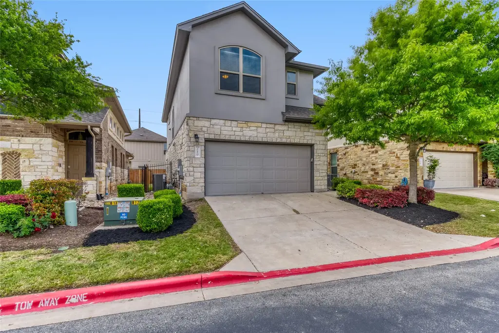 1401 Little Elm Trail 210, Cedar Park