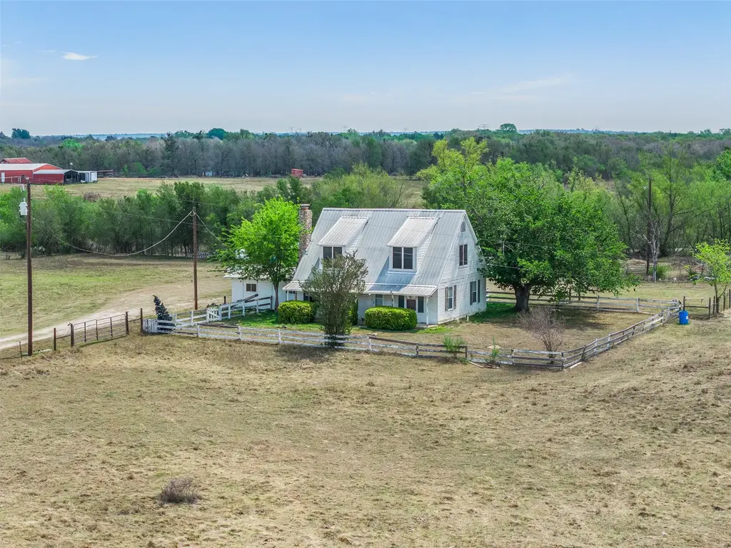 763 Upper Elgin River Road, Elgin