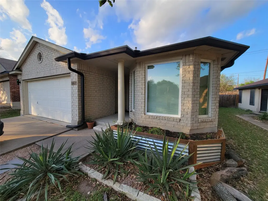 17745 Loch Linnhe Loop, Pflugerville