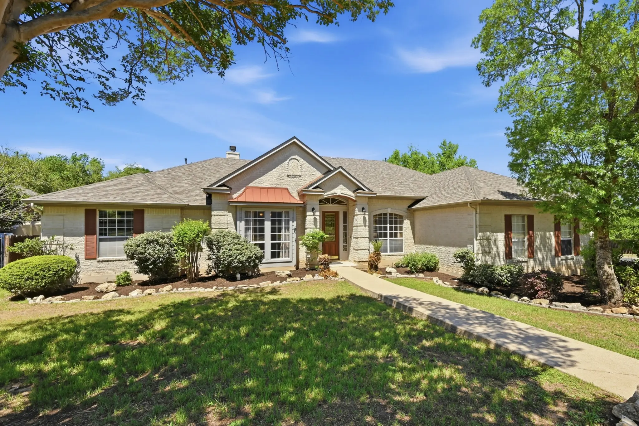 Photo of Listing #8928127