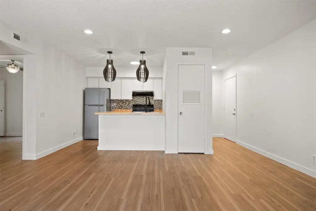 620 S 1st Street 116, Austin
