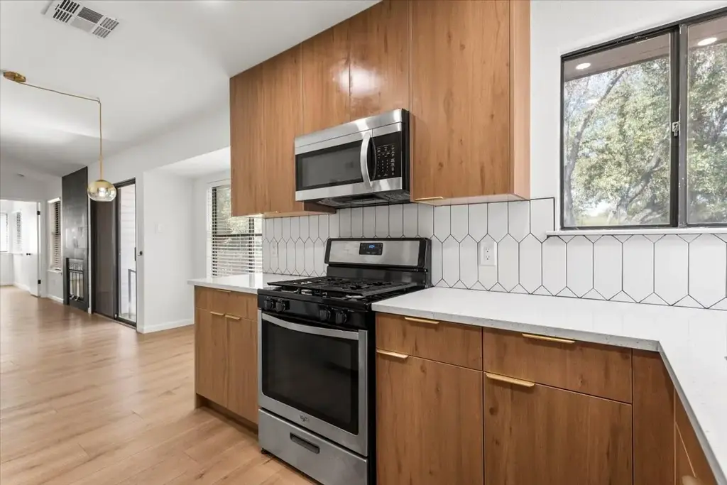 7800 Turquoise Trail, Austin