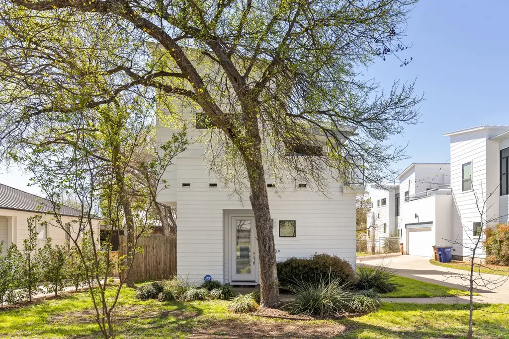 1708 Harvey 1, Austin
