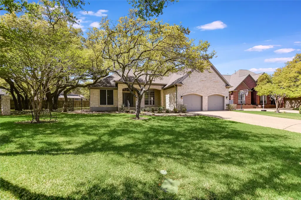10030 Estancia Lane, Austin
