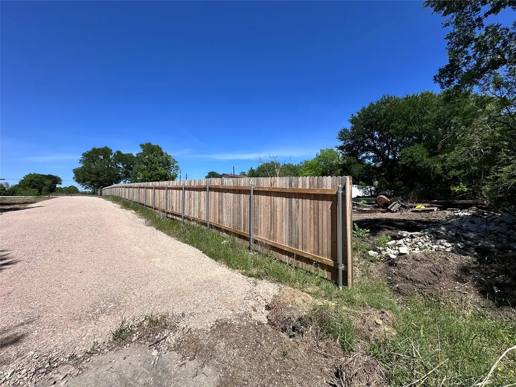 430 W Parsons Street, Manor