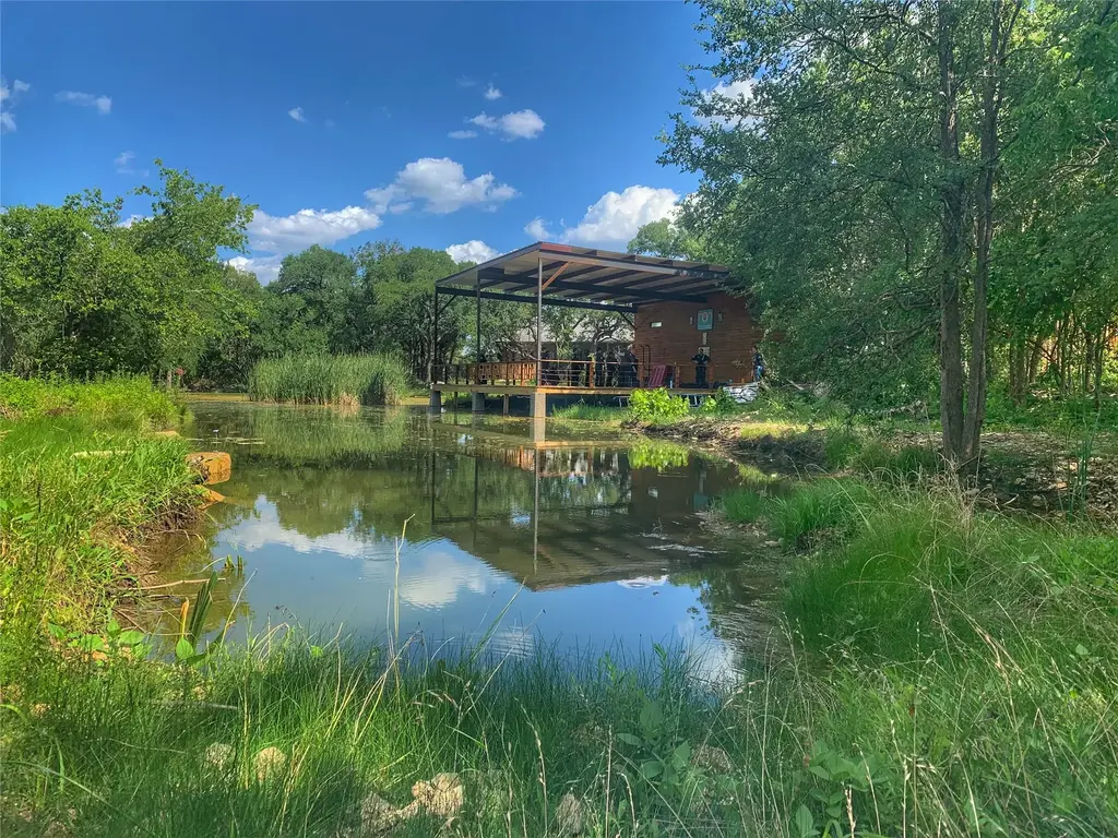 100 Mockingbird Hill Lane, Leander