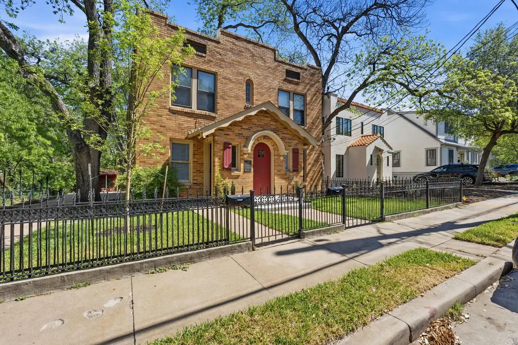 804 Rutherford Place A, Austin