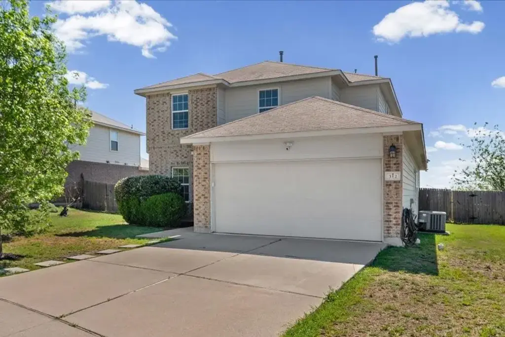 312 Waterloo Drive, Kyle