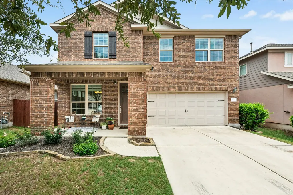 390 Fletcher Bend, Buda