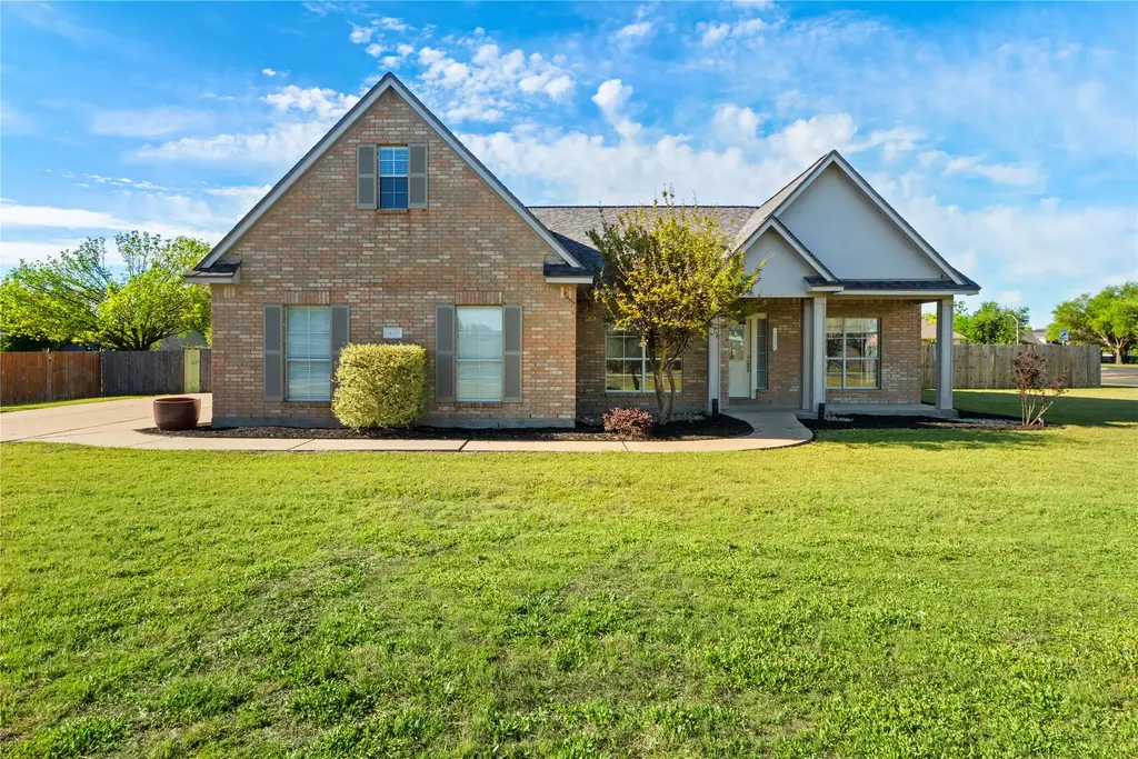 400 Rio Grande Avenue, Hutto
