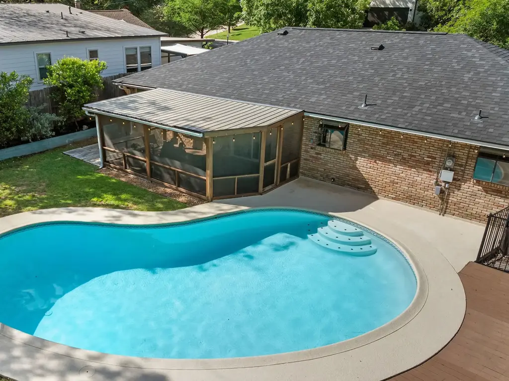 2406 Elmglen Drive, Austin