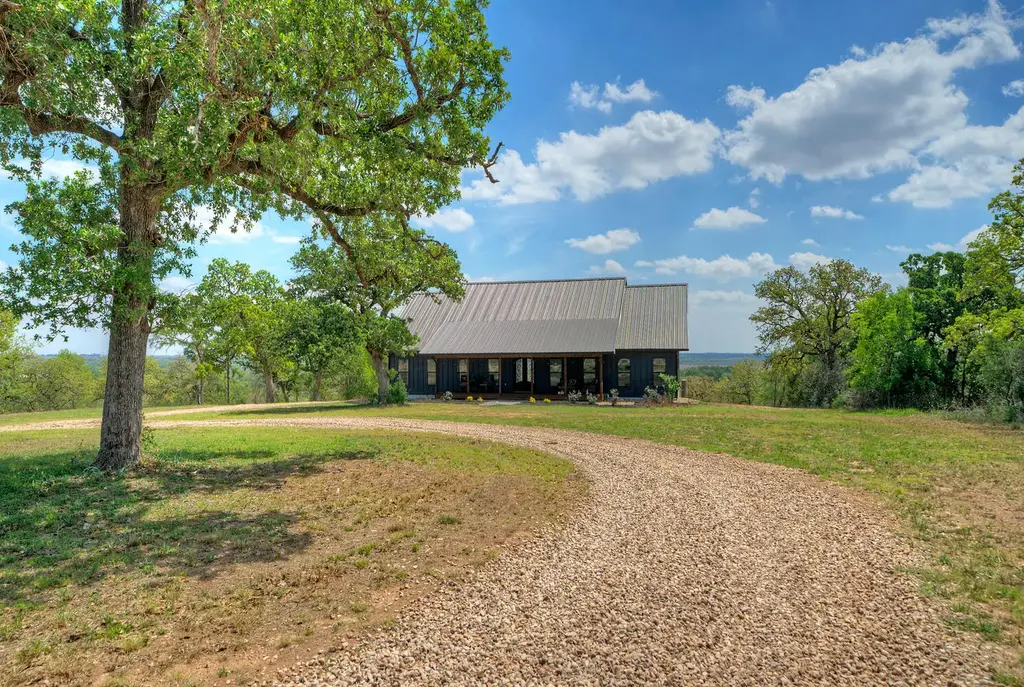 198 Rolling Oak Drive, Elgin