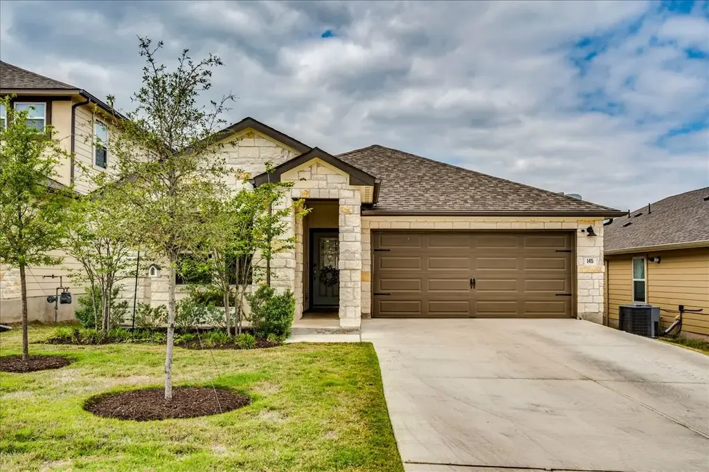 145 El Capitan Loop, Dripping Springs