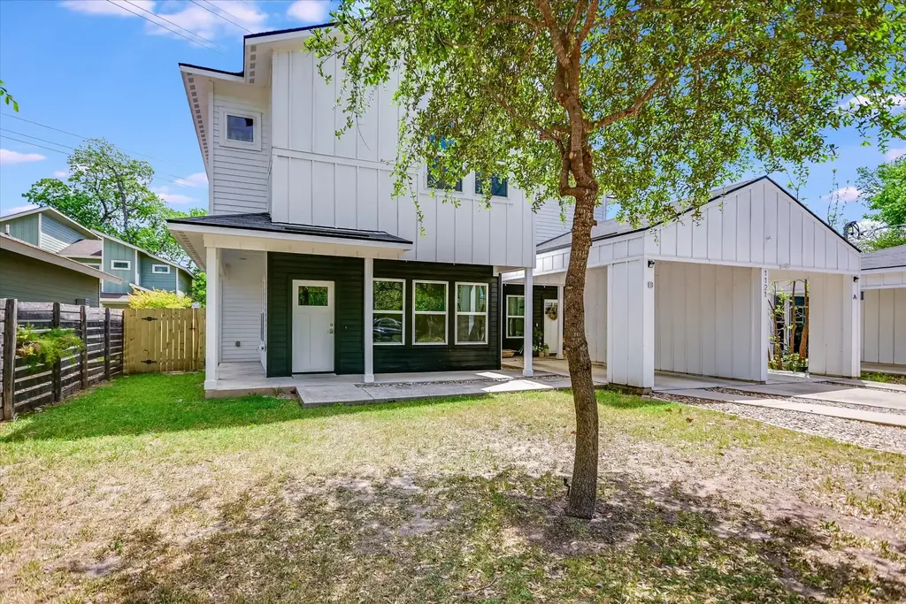 1121 Walton Lane B, Austin