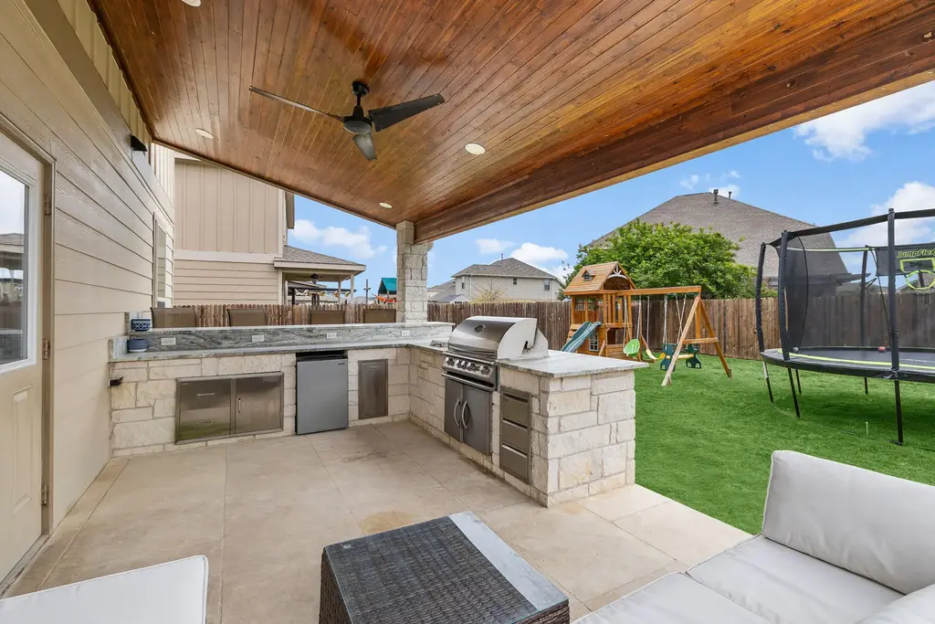 241 La Dera Drive, Liberty Hill