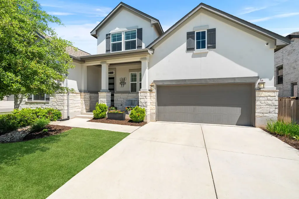 700 Whitetail Drive, Round Rock