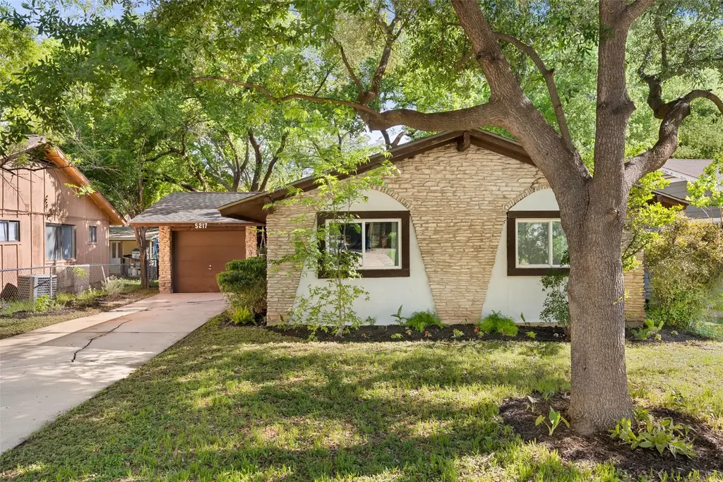 5217 Provencial Drive, Austin