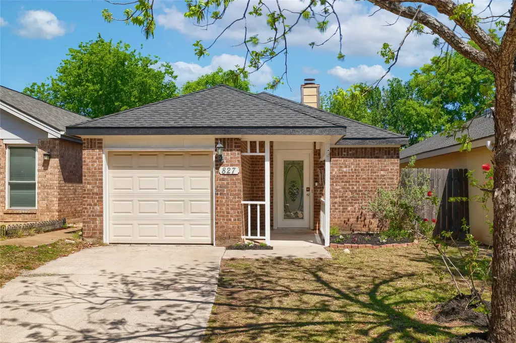 827 Topaz Lane, Leander