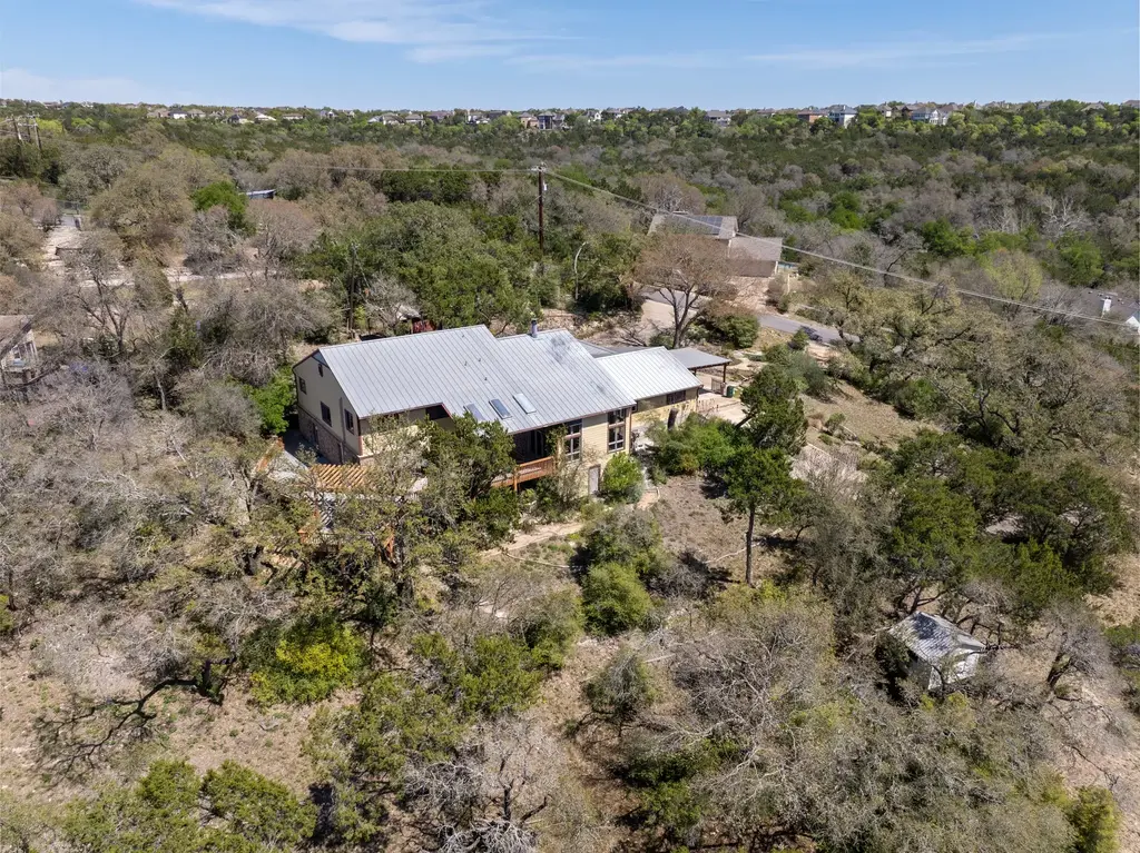 9106 Yucca Mountain Road, Austin