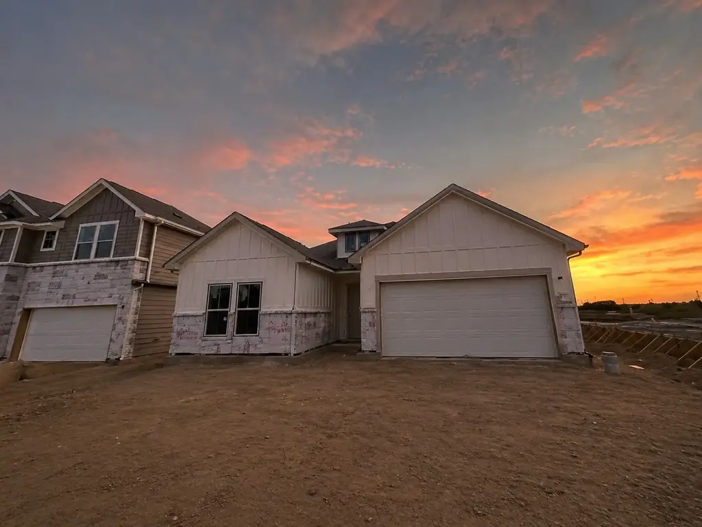 304 Sleep Hollow, Jarrell