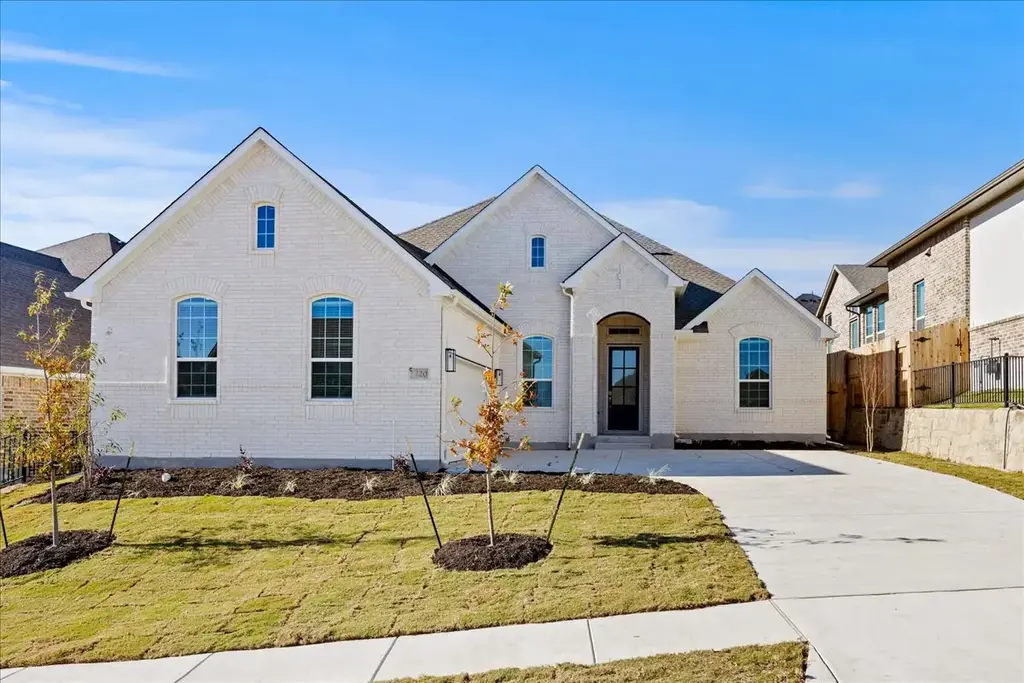 217 Firethorn Road, Marble Falls