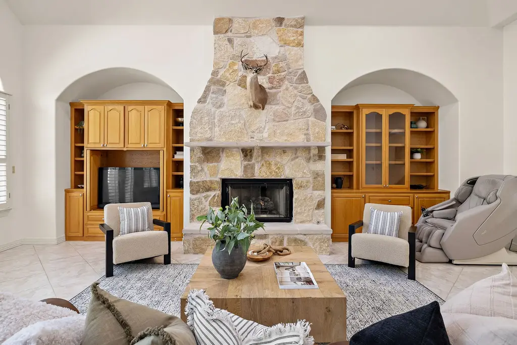 100 Palomino Cove, Jarrell