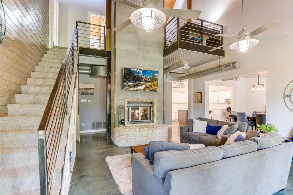 5307 Shady Oaks Circle, Kingsland