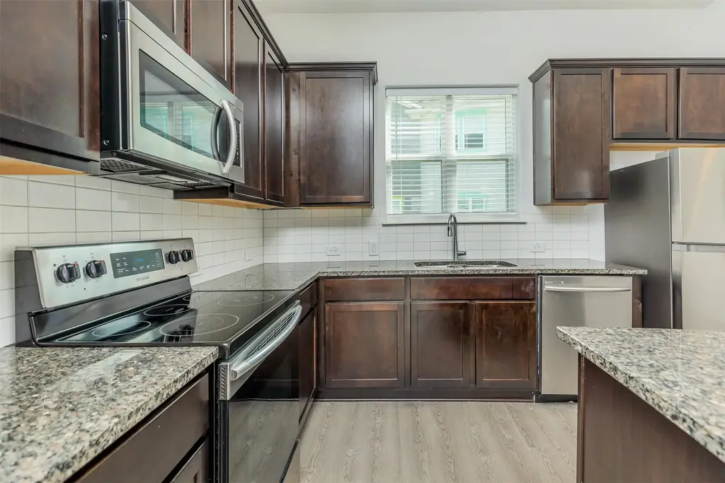 428 Ozark Trail Trail, Leander