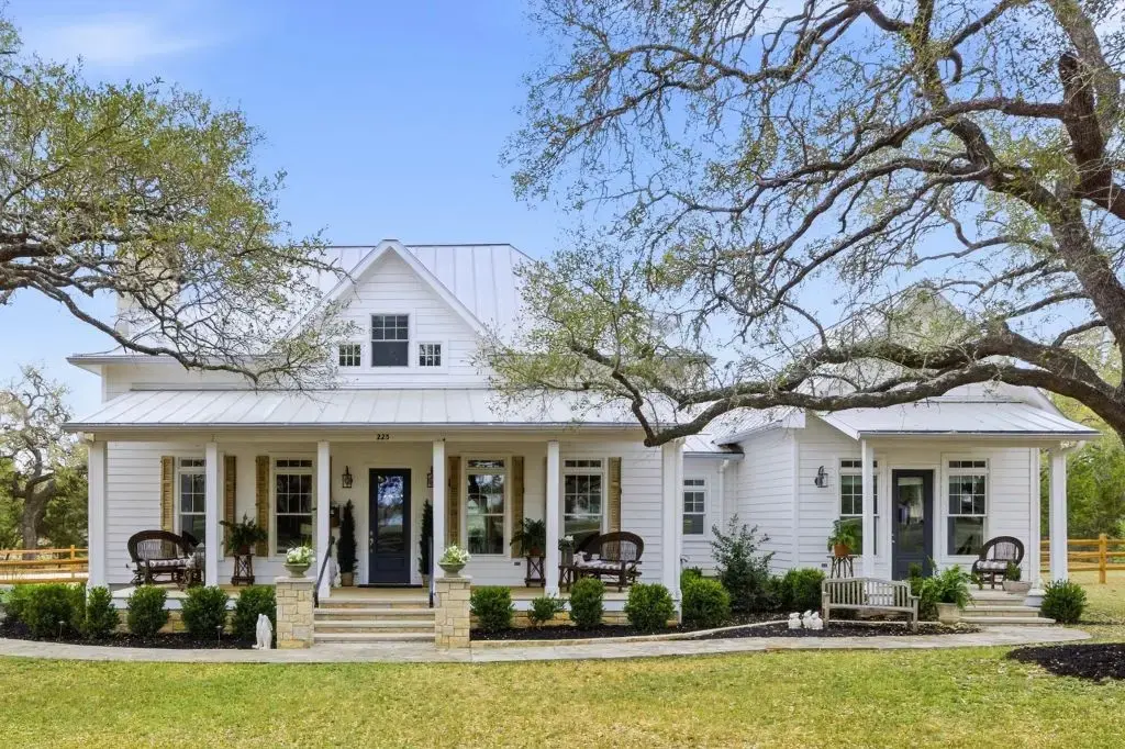225 Cosmos Lane, Driftwood