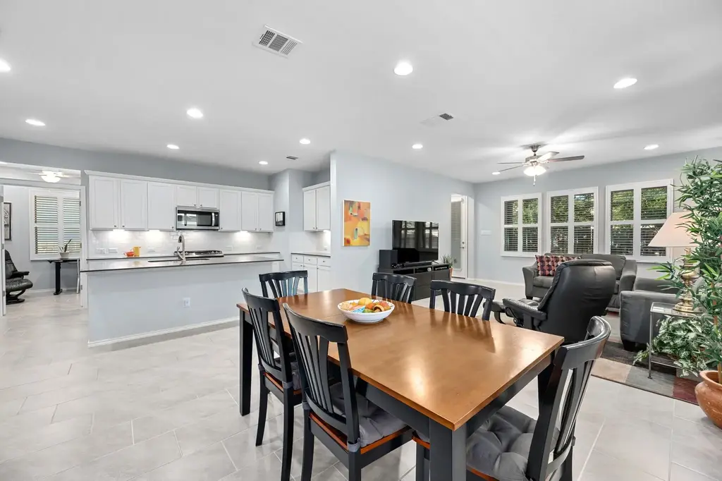 2301 Twisted Willow Lane, Leander