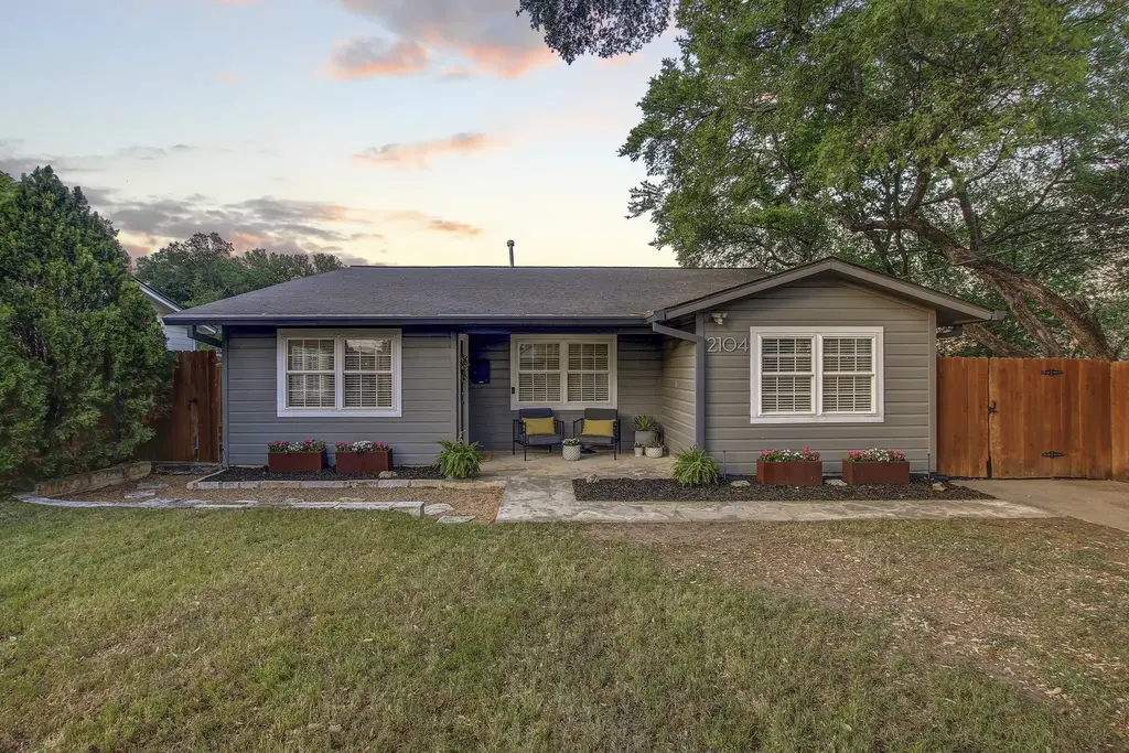 2104 W 10th Street, Austin