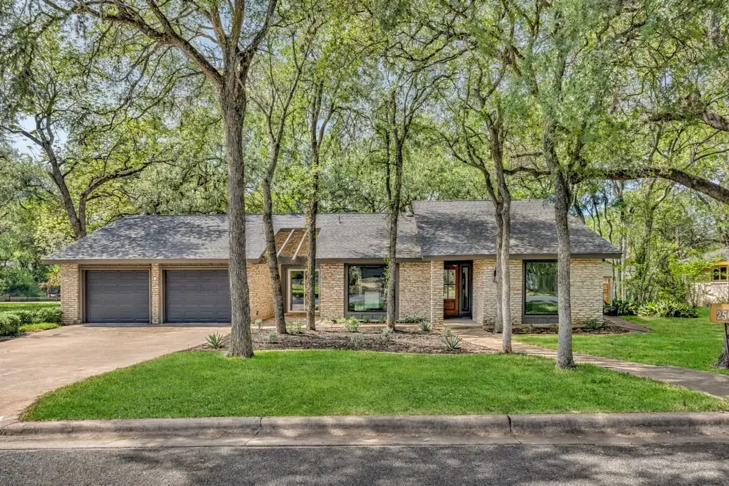 2501 Crownspoint Drive, Austin