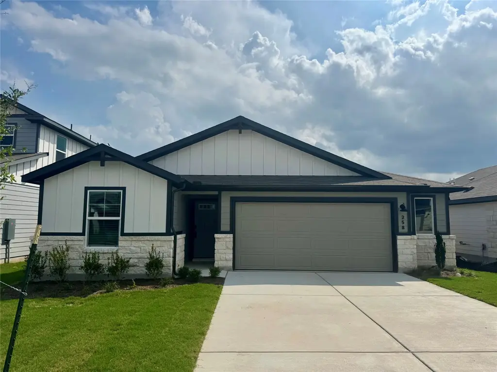 258 Texas Agate Drive, Kyle