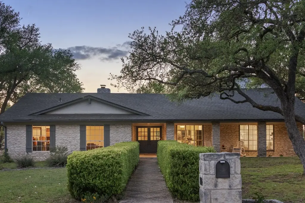 8400 Candelaria Drive, Austin