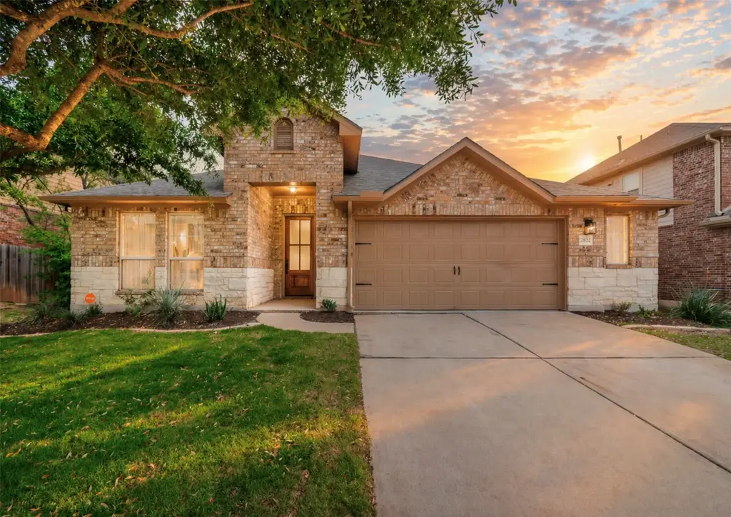 2822 Garlic Creek Drive, Buda