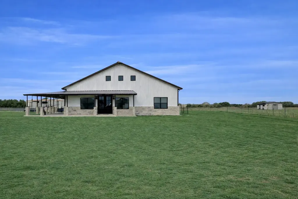 171 Lila Lane, Bertram