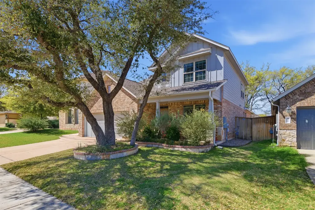 170 Rosling Drive, Buda