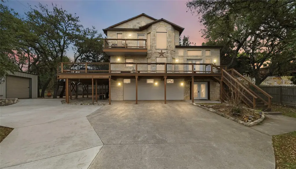2232 Glenn Drive, Canyon Lake