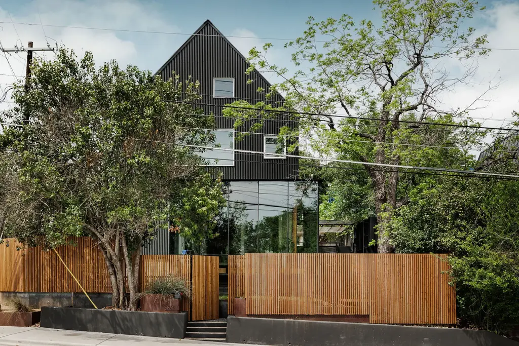 2700 E 12th Street, Austin
