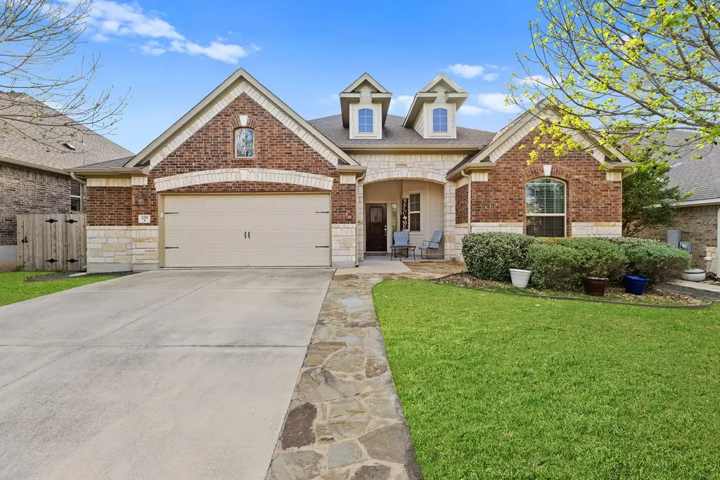 229 Sangiovese Street, Leander