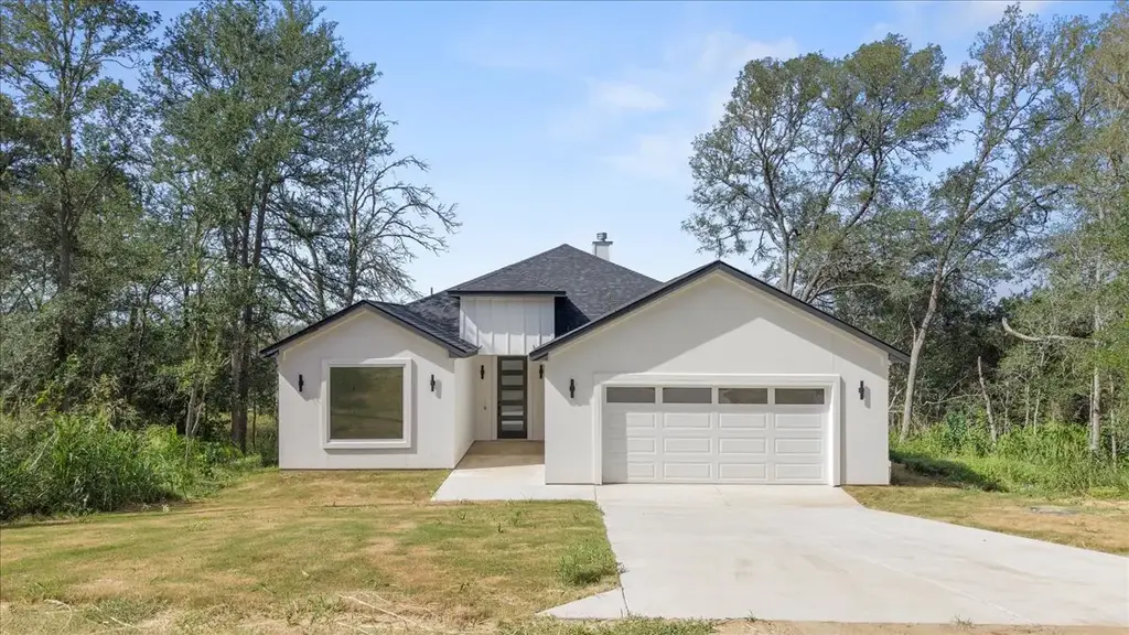 248 Kaukonahua Lane, Bastrop