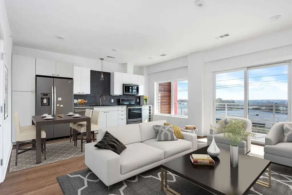 4361 S Congress Avenue 326, Austin